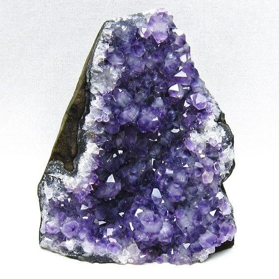 リアン ウルグアイ産アメジストクラスター 重さ約1.5kg アメジスト アメジスト クラスター ウルグアイ産 原石 一点物 182-8195 : 天然石