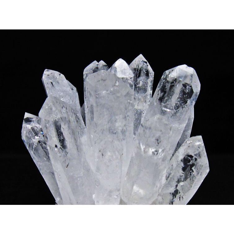 お値下げ!!即買いOK! 水晶原石 置き台付 1.1Kg 水晶 クラスター 原石 台座付属 一点物 送料無料 182-8366