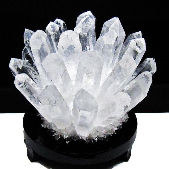 1.4Kg 水晶 クラスター 原石 台座付属 一点物 送料無料 182-8375
