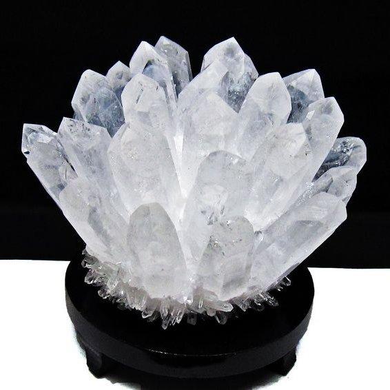 1.6Kg 水晶 クラスター 原石 台座付属 一点物 送料無料 182-8380