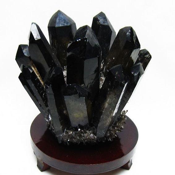 1.4Kg モリオン クラスター 黒水晶 原石 台座付属 一点物 送料無料 182