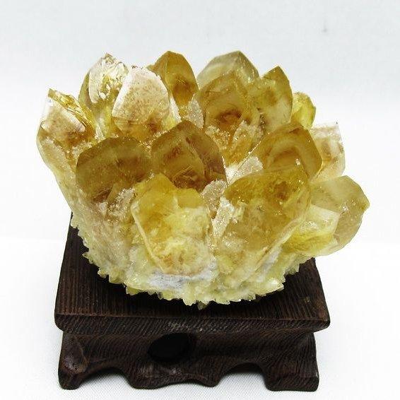 ①ブラジル産 タイチンルチルクォーツ マスター 原石クラスター 特注手彫専用台座 ①ブラジル産 タイチンルチルクォーツ マスター 原石クラスター 特注手