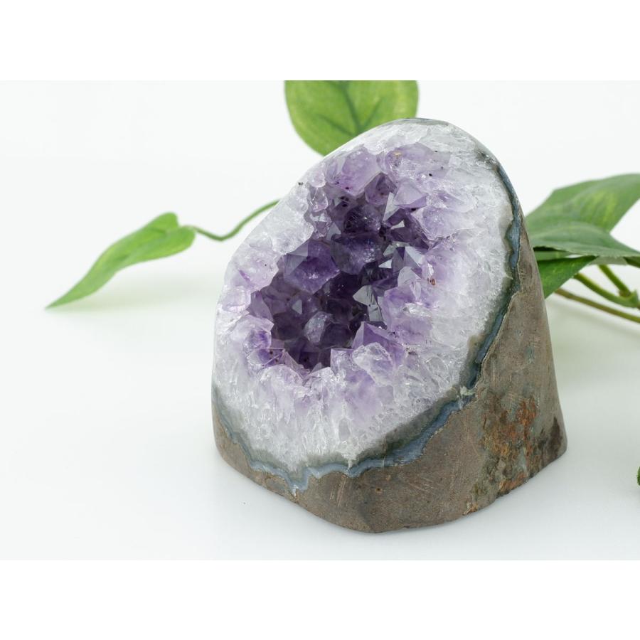 M1992☆アメジストクラスター1.4Kg☆ウルグアイ産☆天然石　原石 アメジスト クラスター ウルグアイ産 原石 amethyst 一点物 182-8900