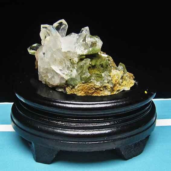 水晶クラスター 216g 原石 アメリカ産 ガーデン水晶 送料無料 一点物