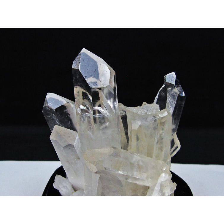水晶 クラスター マダガスカル産 台座付属 原石 送料無料 一点物 182