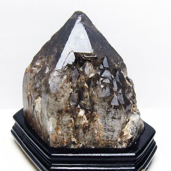 8.2Kg モリオン 黒水晶 原石 エレスチャル 台座付属 一点物 送料無料