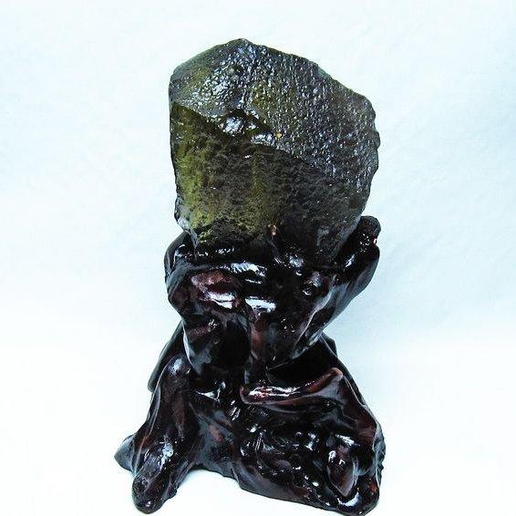 リビアングラス 原石 台座付属 一点物 送料無料 199-941 : 天然石