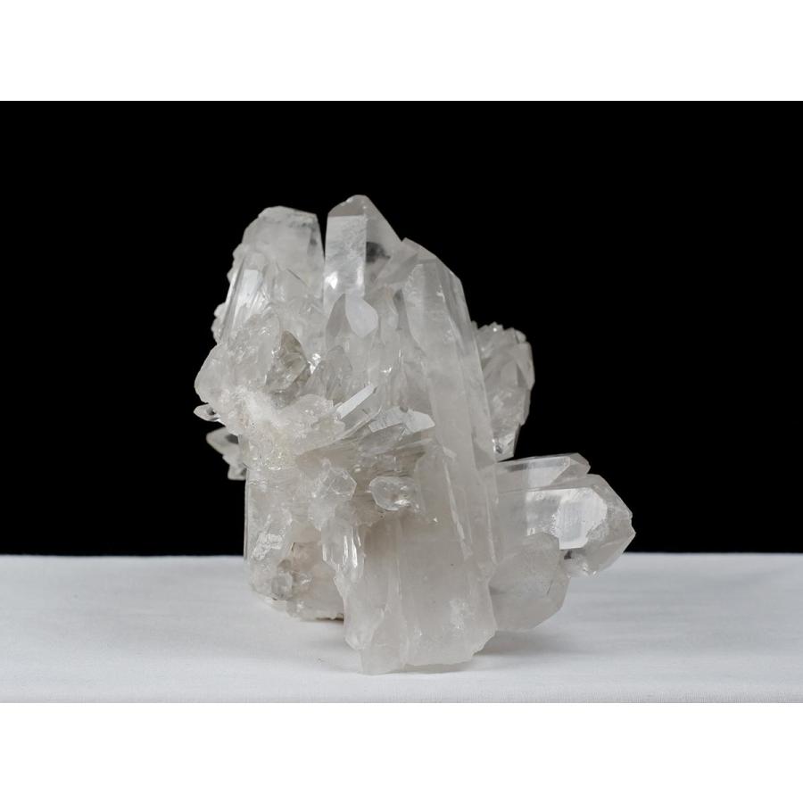 1.6Kg 水晶 クラスター アーカンソー産 原石 一点物 送料無料 282-707 