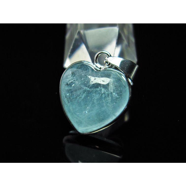 アクアマリン ペンダント Aquamarine ハート ペンダントトップ 人魚の涙 メンズ レディース メール便可 M便 1 712 74 712 74 天然石 パワーストーンの東昇 通販 Yahoo ショッピング