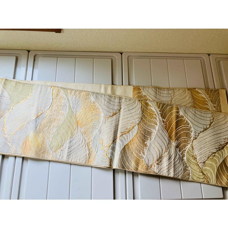 袋帯 正絹 / 金色系 ゴールド系 豪華な柄 流水 波 幅約31cm 着物帯 TCS