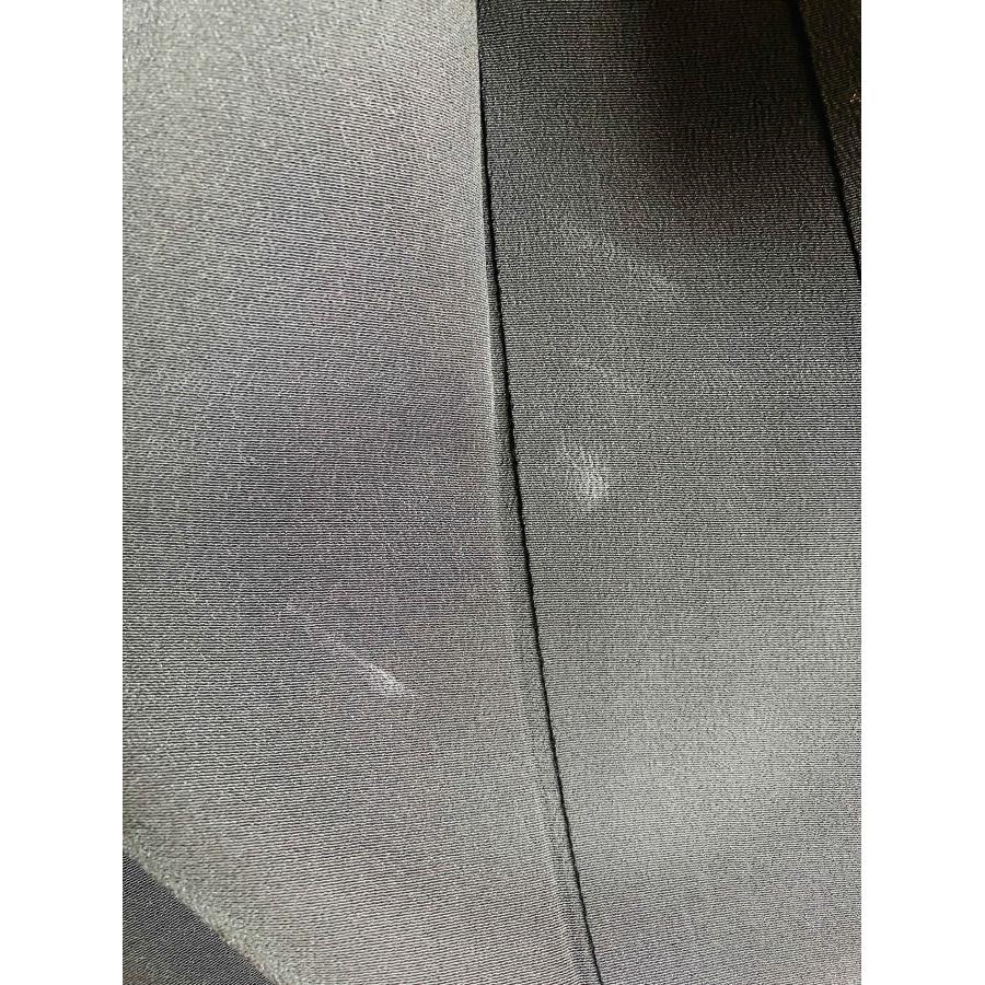 着物 黒留袖 正絹 / 黒色系 ブラック系 五つ紋 菊 身丈約152cm 裄丈約