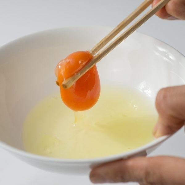 幸せの愛でたまご 松本ポートリーの口笑たまご 1パック［10個