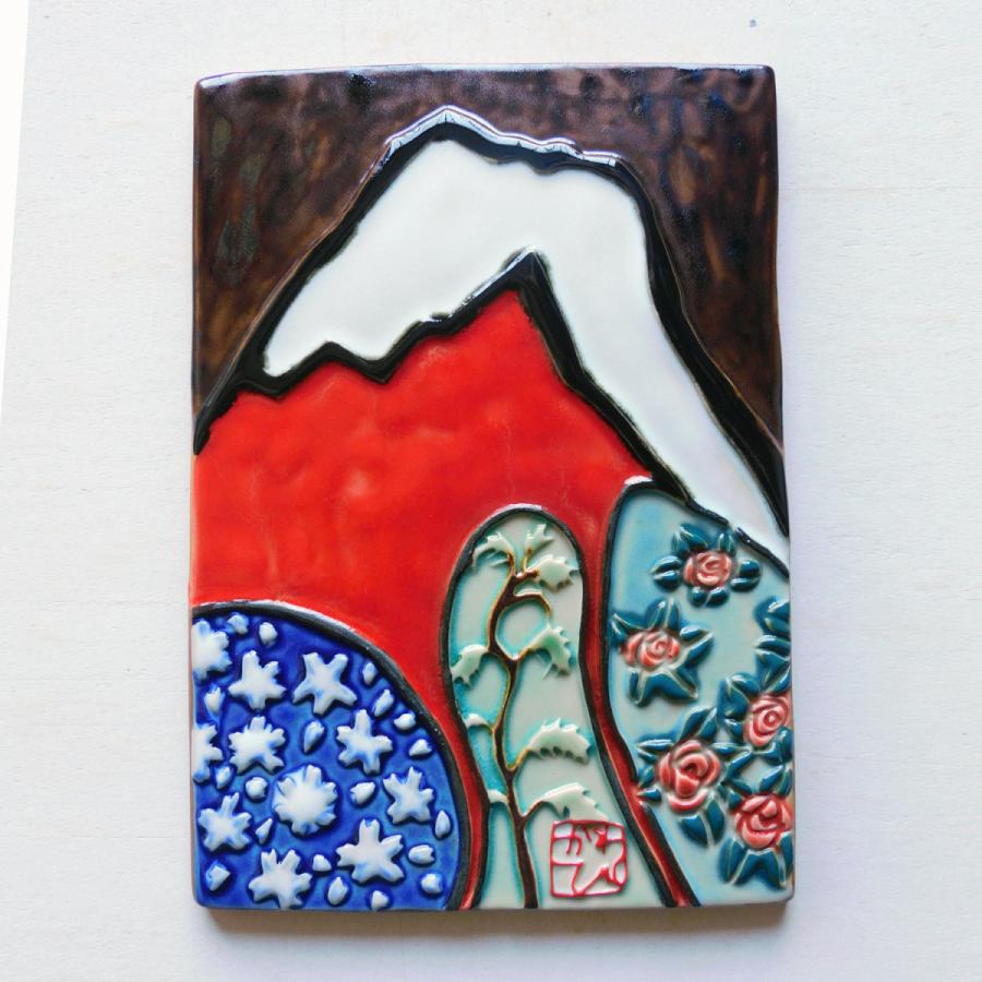 縁起の良い赤富士陶板「赤富士 八重椿に白桜」額装 AKF−J21 陶板サイズ約180×130×7ミリ 額サイズ太子外寸285×240ミリ |  | 02