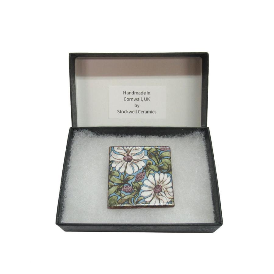英国製 陶器 ブローチ ウィリアム・ド・モーガン 花柄 RH587 Stockwell Ceramics |  | 02