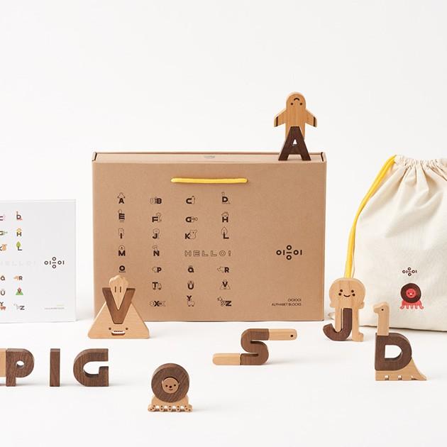 海外輸入 ブロック おもちゃ 3歳 木製 Oioiooi イウギ Alphabet Play Block Set お1人様1点限り Spiritnmore Com