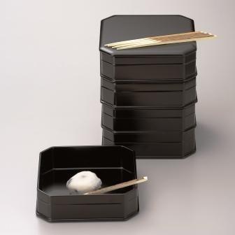 縁高重　黒　真塗　中村宗悦作
