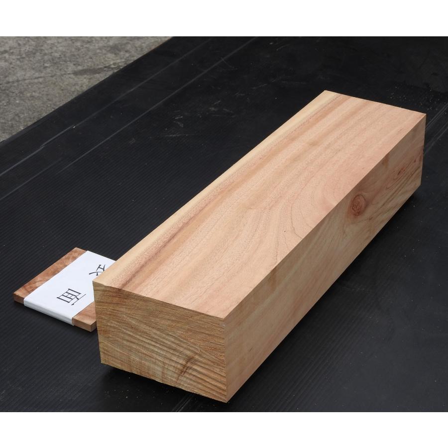 楠 角材 125×90×440 mm 二方上小 国産 送料無料 木材 彫刻材 楠 角材 125×90×440 mm 二方上小 国産 送料無料 木材 彫刻材