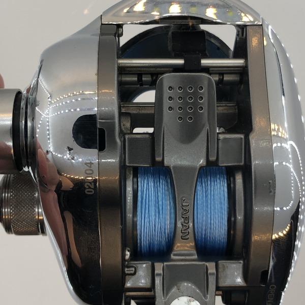 シマノ アンタレスDC右ハンドル02004 中古品 新春大売出し シマノ アンタレスDC右ハンドル02004 中古品 新春大売出し
