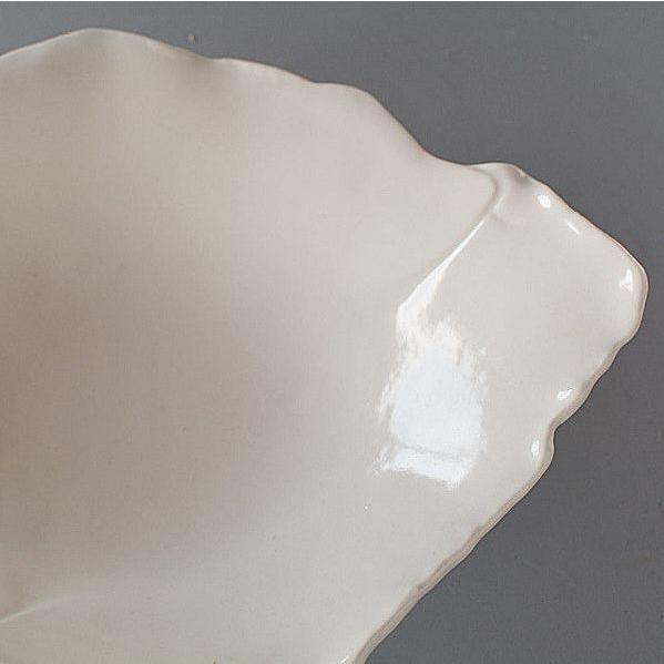 中皿 ホワイトクリーム 変形菱形 |  | 01