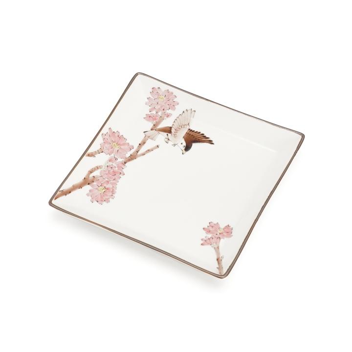 山田義明　九谷焼　新品未使用 九谷焼 6号角皿 桃花に雀（トウカにスズメ） / 山田義明 皿 中皿 人気