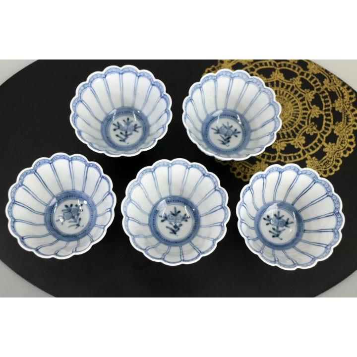 九谷焼 菊型小鉢揃 桃果紋/山本長左(宮内庁御用窯) 送料無料 九谷焼 菊型小鉢揃 桃果紋/山本長左(宮内庁御用窯) 送料無料