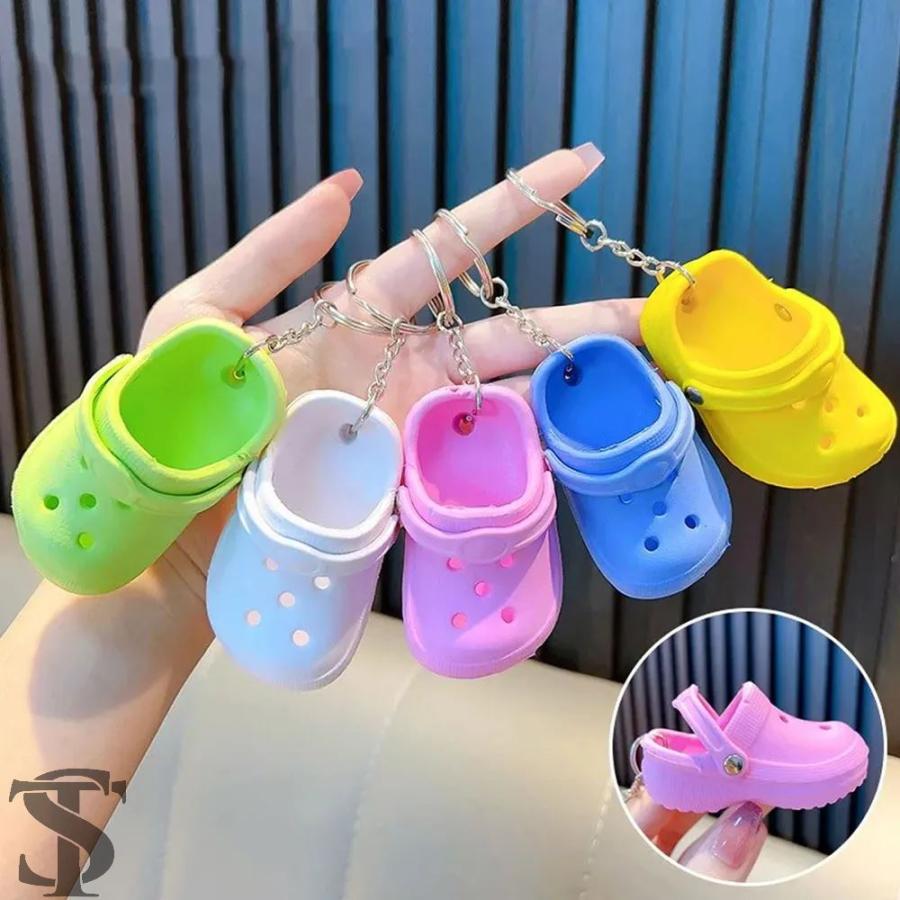 並行輸入品 1PC クリエイティブシミュレーションミニ靴キーホルダー