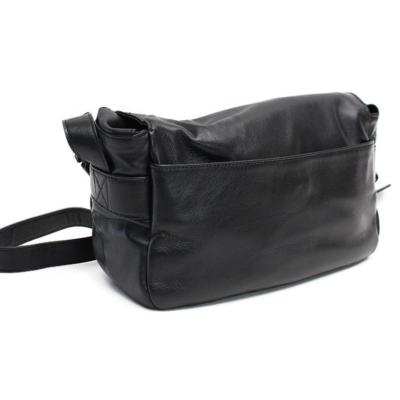 tsumori chisato CARRY（ツモリチサトキャリー） ソフトレザー