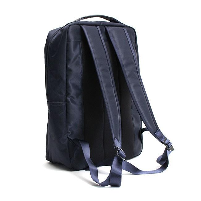 ポーター タイム デイパック 655-17875 吉田カバン ビジネス メンズ A4 PORTER バックパック リュックサック44,000円 バッグ Muzee マークライデンセミハードなバックパック 薄型 ビジネスリュック ハードシェルリュック 防水 メンズ リュックサック YKK ファ