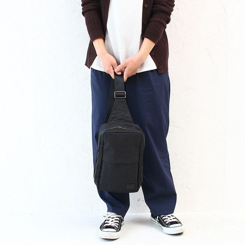 PORTER ポーター フィネス スリングショルダーバッグ 688-05245