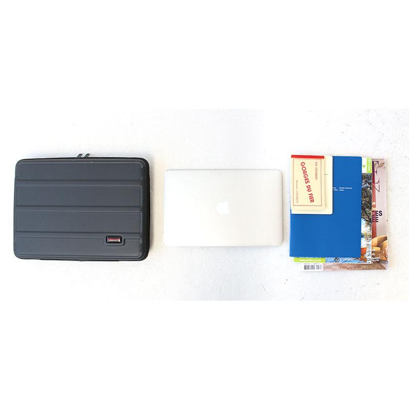ブリーフィング BRIEFING パソコンケー 13インチス H-PC CASE PCケース