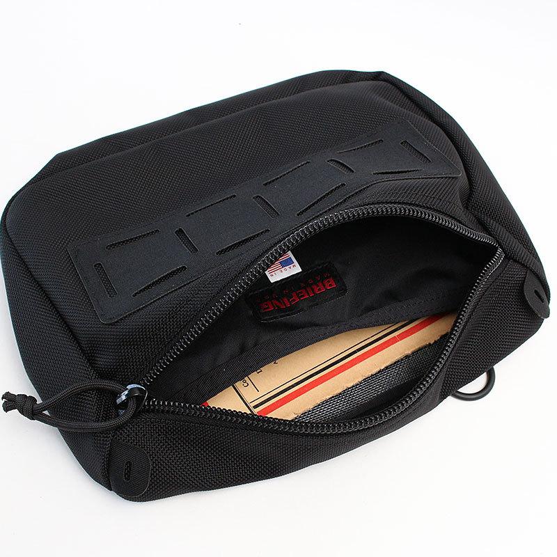BRIEFING PG AT POUCH WIDE L 未使用 値引不可 BRIEFING ブリーフィング ショルダーバッグ ポーチ アクセサリー