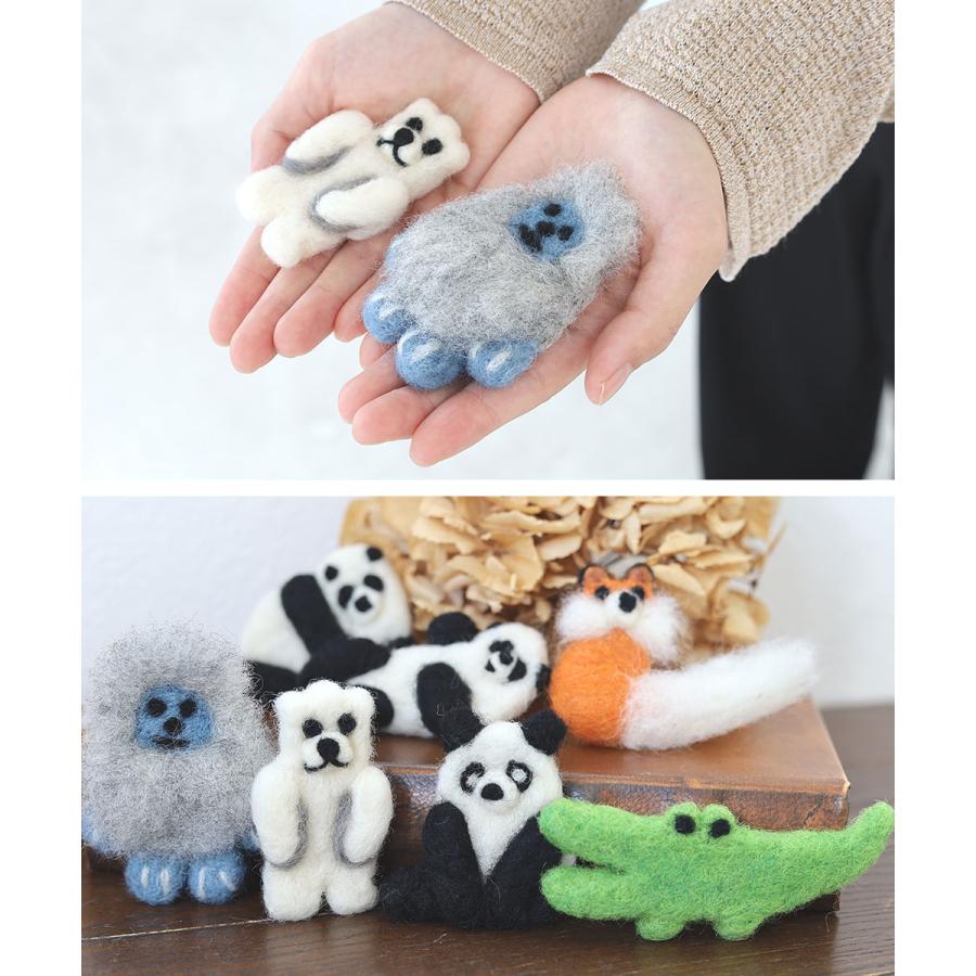 バナナ 羊毛フェルトブローチ3点 ブローチ3種セット(山と月