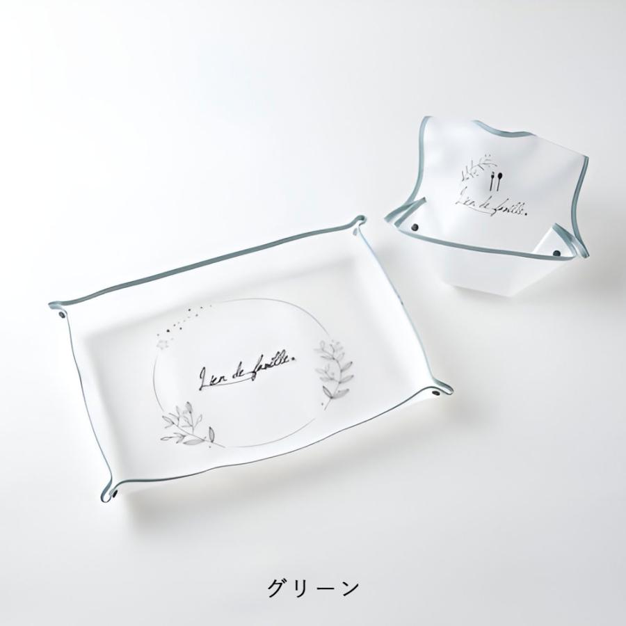 lien de famille（リヤンドファミーユ） ベビー お食事エプロン マット