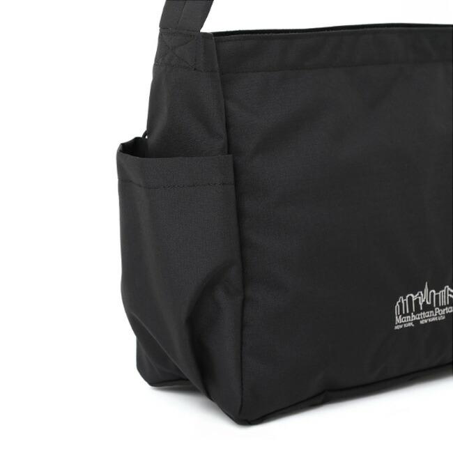 【美品使用数回】マンハッタンポーテージ PVC メッセンジャーバッグ 黒 Manhattan Portage BLACK LABEL マンハッタンポーテージ