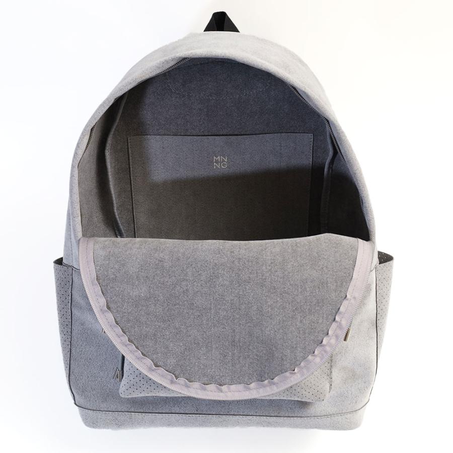 超軽量 洗える ウルトラスエード リュックサック MNNG 洗濯可 Rucksack Large RS2-US 通勤 レザー調 デイパック Lサイズ  正規品 もののぐ mononogu A4の画像
