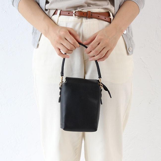 StitchandSew（ステッチアンドソー） カウレザー ショルダーバッグ