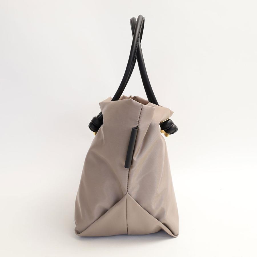 未使用近　VIOLAd’ORO ヴィオラドーロ BIANCA-S V-2174 VIOLAd'ORO ヴィオラドーロ BIANCA ノットハンドルナイロン