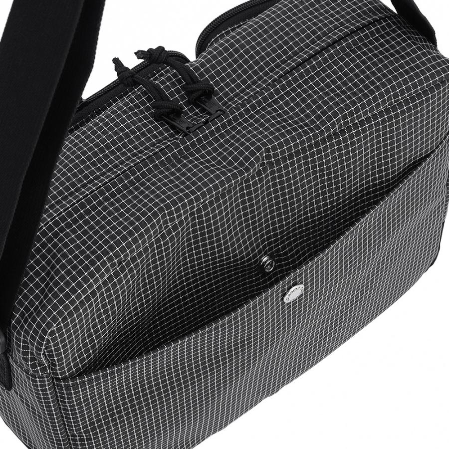 Coleman（コールマン） ウォーカー ショルダー タブレット収納 walker