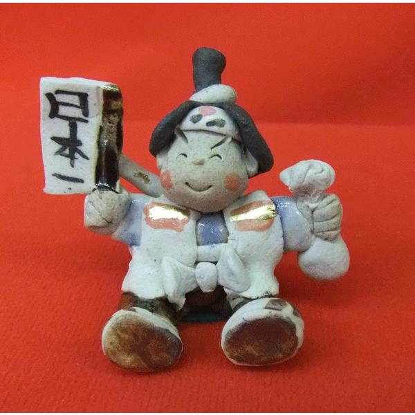 手作りの陶人形 桃太郎御一行 鬼ヶ島台付 縁起 癒し瀬戸焼人形 : 日本