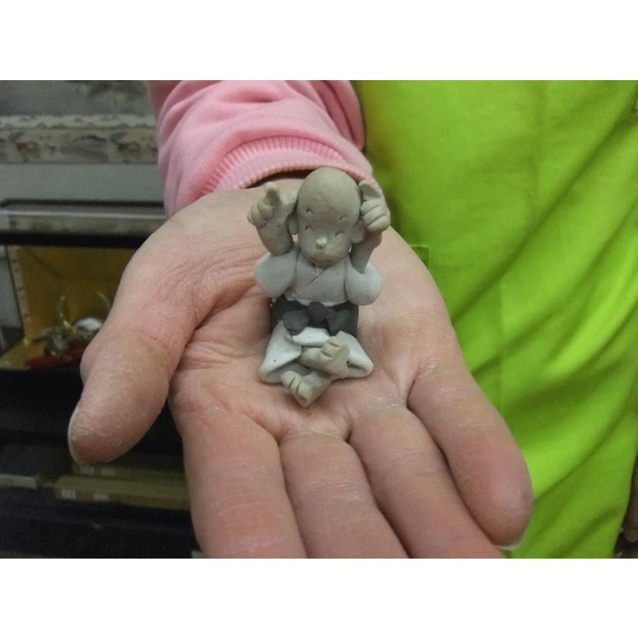 手作りの陶人形 一休さん 鐘撞き堂 縁起 癒し瀬戸焼人形 : 日本もの