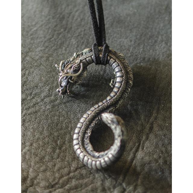 龍モチーフ銀製シルバーアクセサリー 双竜 阿龍(ありゅう）吽(うん