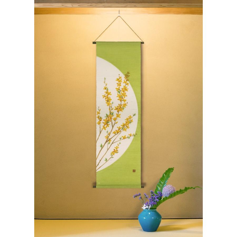 麻織布手染めタペストリー 麻手描きタペストリー れんぎょう 春柄 天然素材 自然の癒し安らぎ インテリア掛け軸 T 736 日本ものこと百貨 通販 Yahoo ショッピング