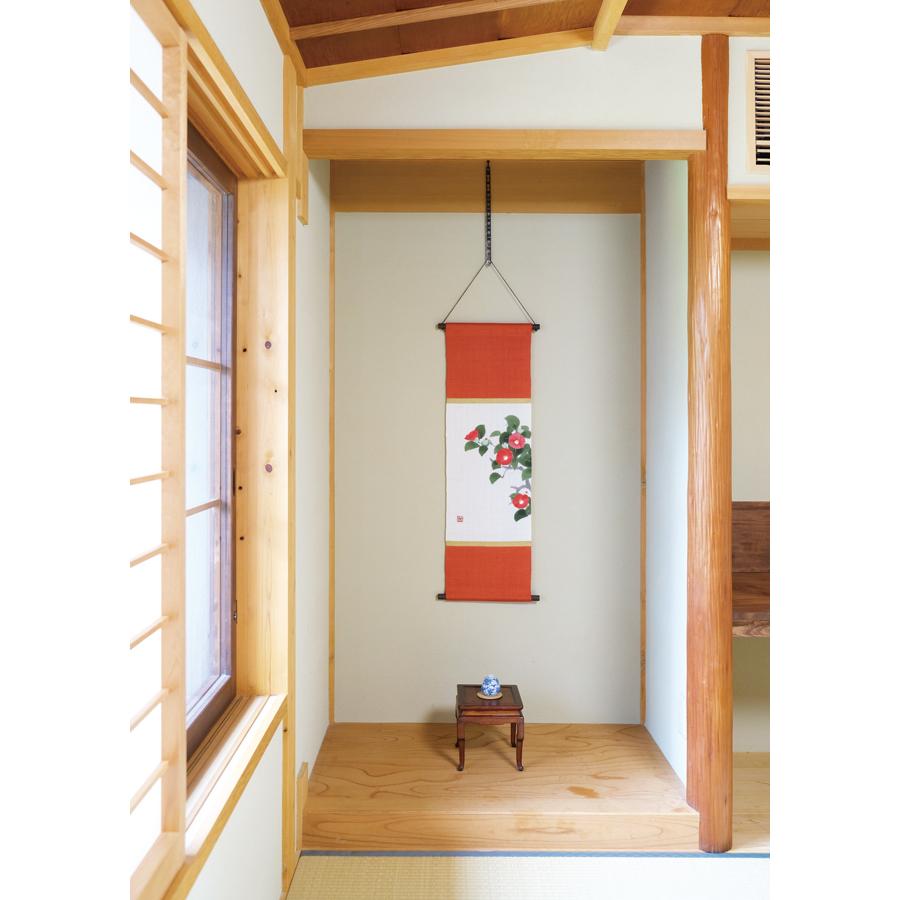 麻織布手染めタペストリー　手描きタペストストリー（掛け軸椿）冬柄　天然素材　自然の癒し安らぎ  インテリア掛け軸　_1