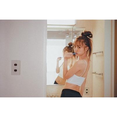 内田理央 内田理央写真集 だーりおのいっしゅうかん Book |  | 04