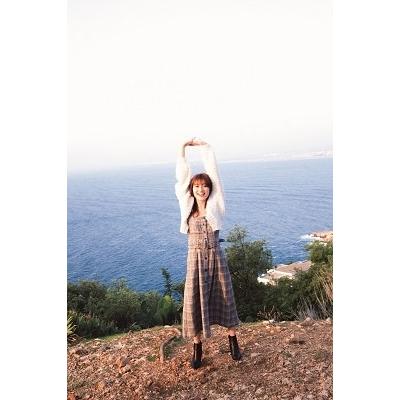 守屋茜 欅坂46 守屋茜写真集 潜在意識 Book |  | 01