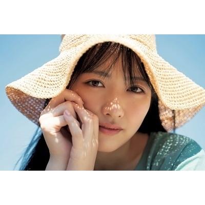 石田千穂 STU48石田千穂ファースト写真集 檸檬の季節 Book |  | 02