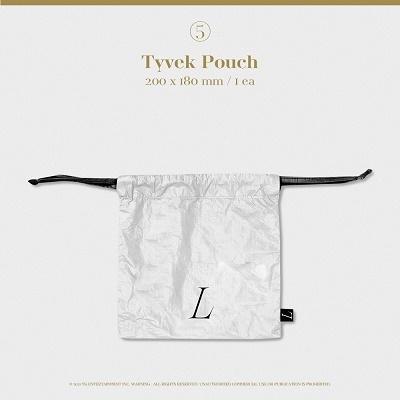 Lisa (BLACKPINK) LISA -LALISA- PHOTOBOOK [SPECIAL EDITION] Book |  | 06