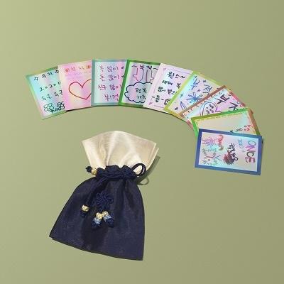 TWICE Dicon vol.7 TWICE写真集『YOU ONLY LIVE ONCE』JAPAN SPECIAL EDITION Book |  | 02