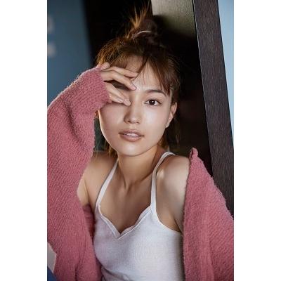川口春奈 川口春奈 フォト&スタイルブック「I AMU HARUNA」 Book |  | 02