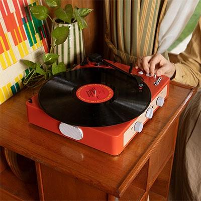 BRAD RETRO RECORD PLAYER/TANGERINE Accessories |  | 01